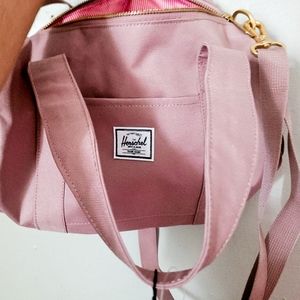 NWT Herschel Sutton Mini